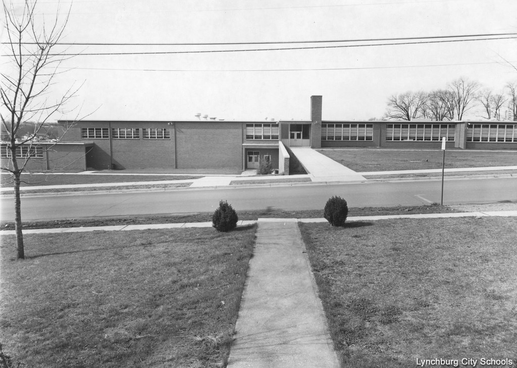Perrymont Avenue School in Lynchburg, Virginia Perrymont A… Flickr