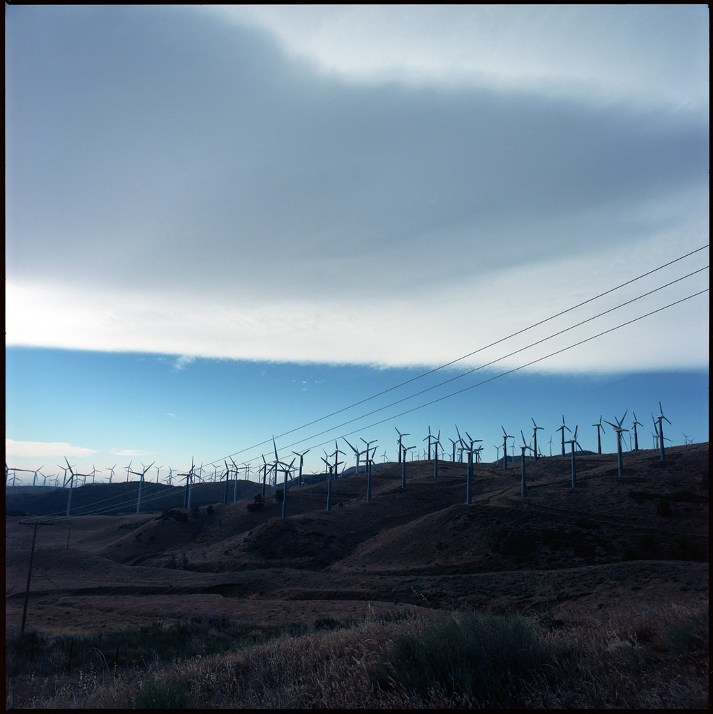Tehachapi, CA Bronica C/45mm, Kodak Ektar moominsean Flickr