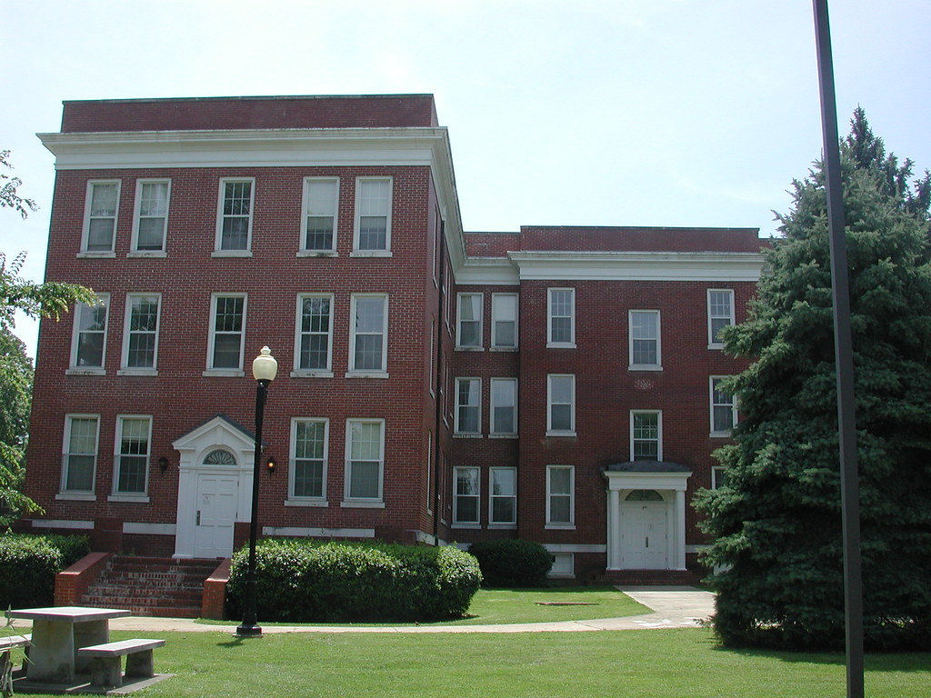 Carter Hall ETSU Housing Flickr