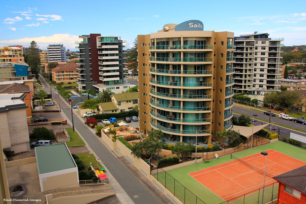 Sails Apartments from Ebbtide Forster Main Beach, Forste… Flickr