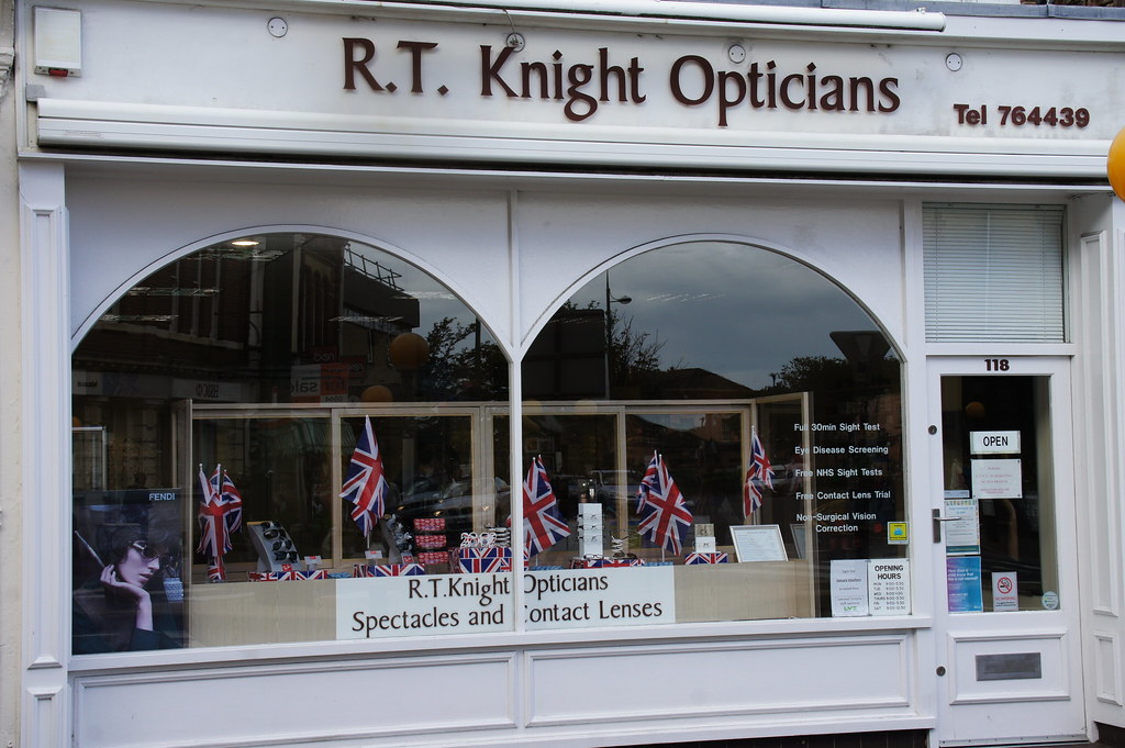 R T Knight Opticians, 118 Poole Road, Westbourne, Bournemo… Flickr