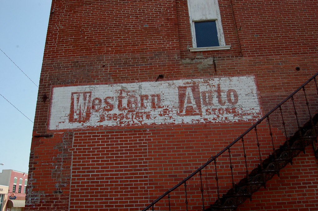 Missouri, Windsor, Western Auto Associate Store (17,118) Flickr