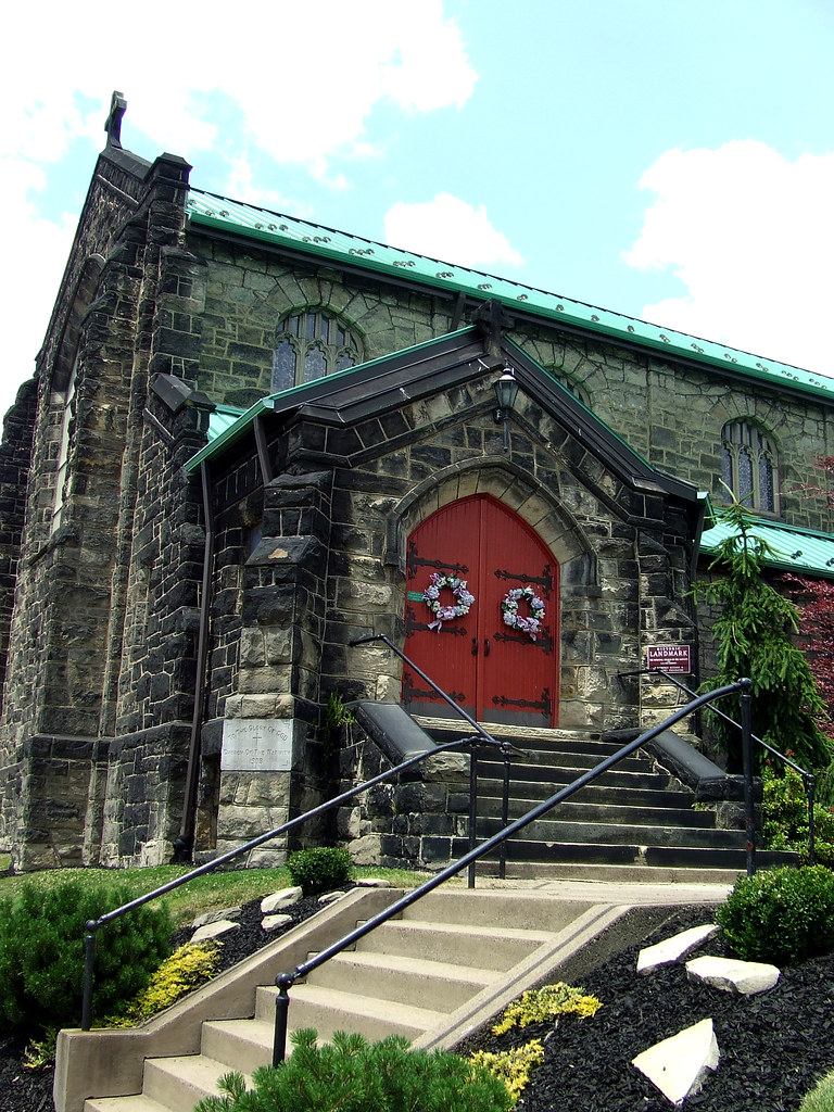 Episcopal Church of the Nativity Crafton, PA Shane Henderson Flickr