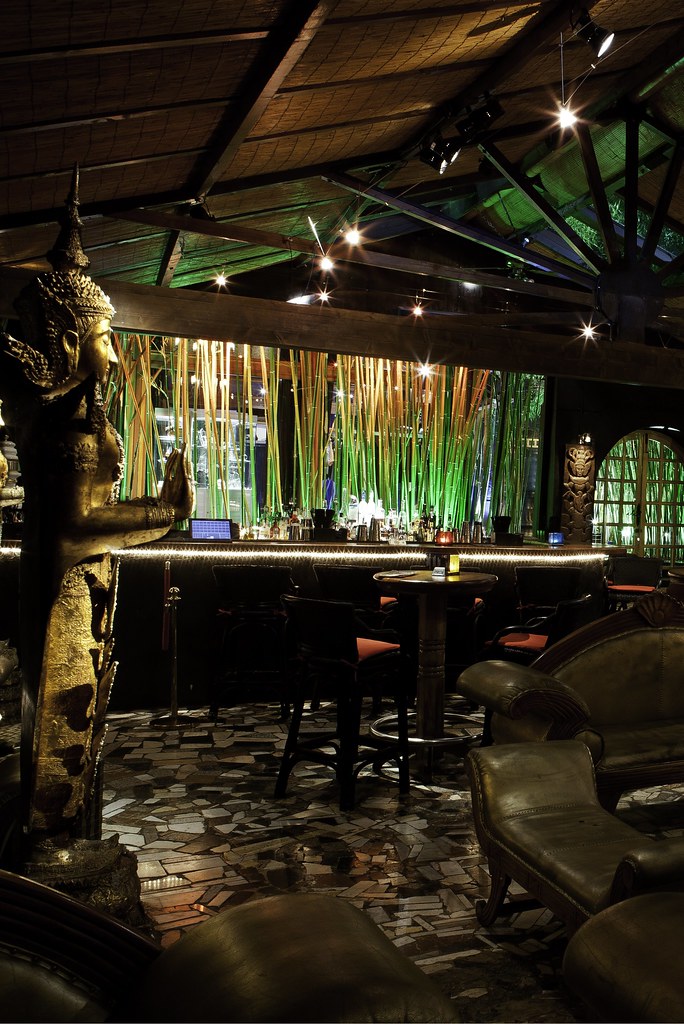 16. Bambuddha Grove, restaurant White Flickr