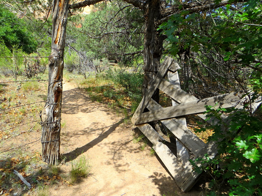 Box Canyon Trail Gate Granger Meador Flickr