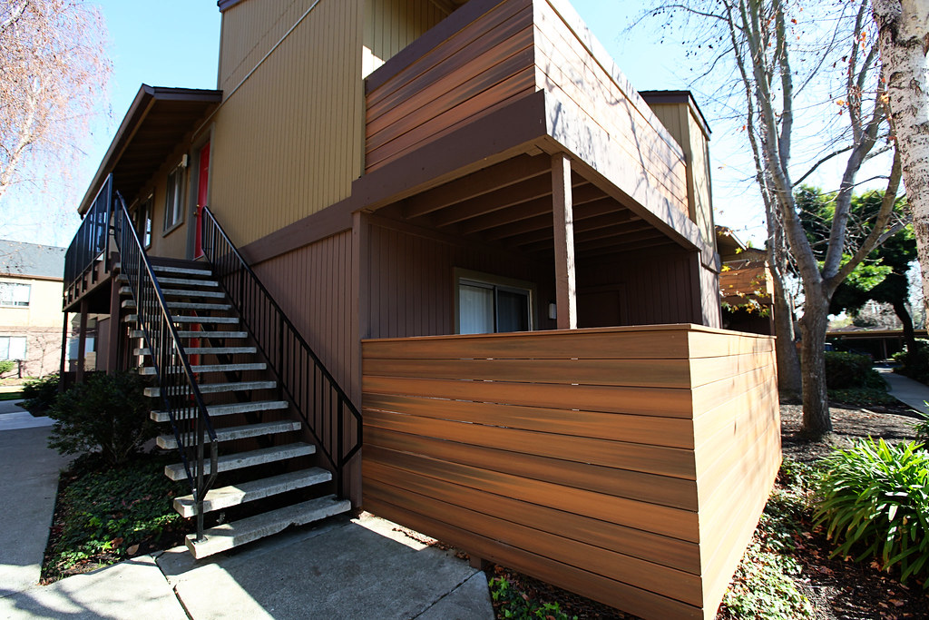 Patio Access Sliding Door Access to Private Patio at Summe… Flickr