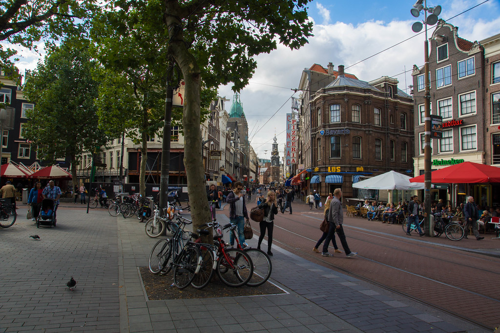 Amsterdam Taken at Latitude/Longitude52.366298/4.896307. … Flickr