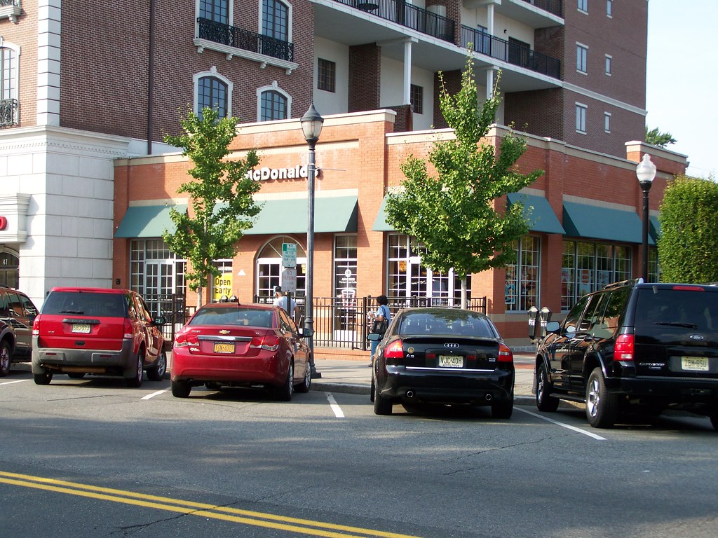 100_4997 41 West Palisade Avenue,Englewood, New Jersey ncokecan