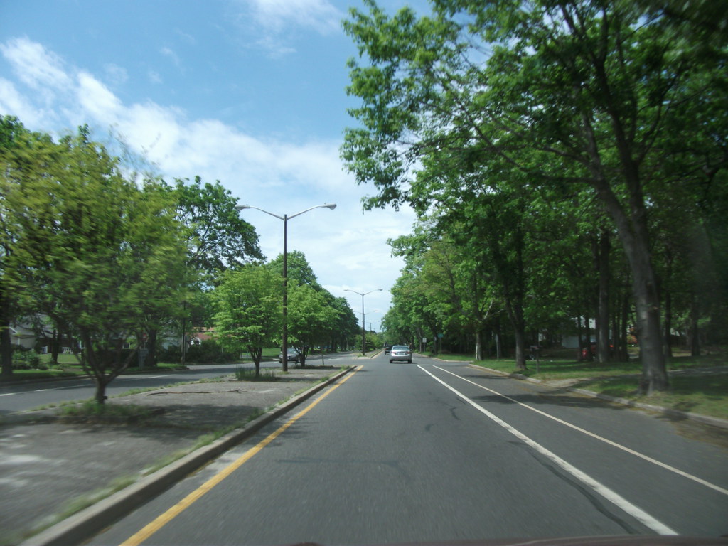 Stony Brook Road Stony Brook, New York Stony Brook Road … Flickr