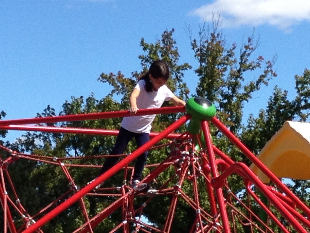 Top of Ashbridge park mikeblumberg Flickr