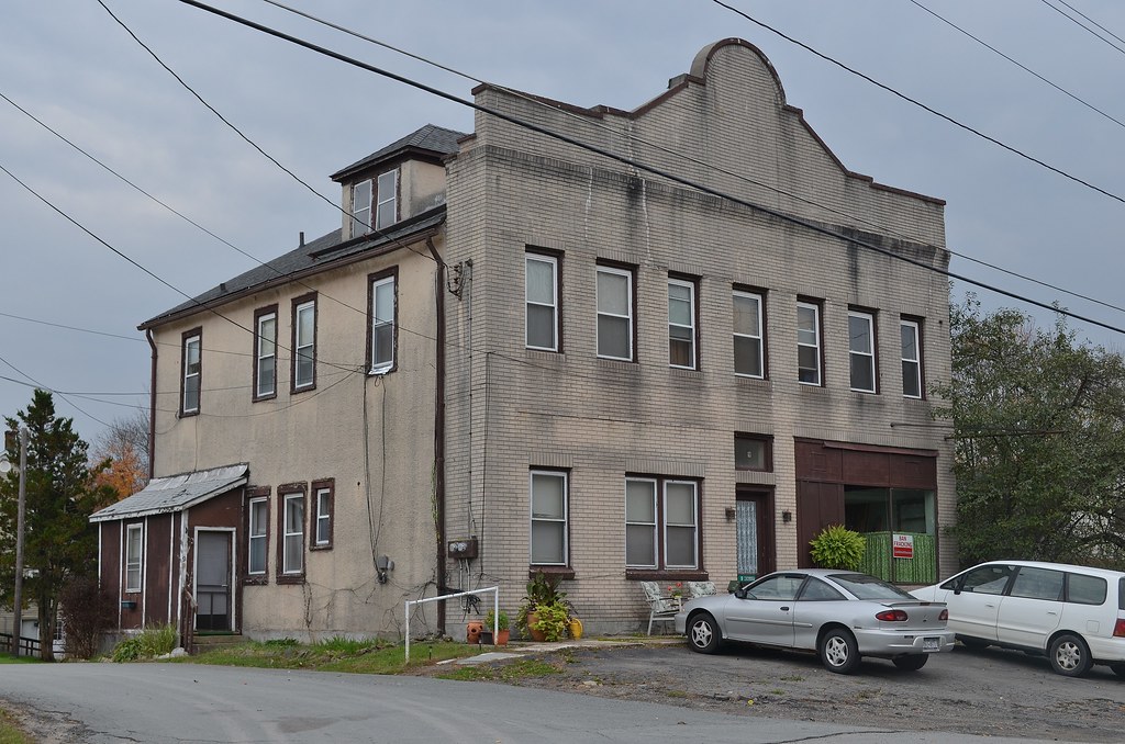 Sullivan County Mission Style This storefront shows the st… Flickr
