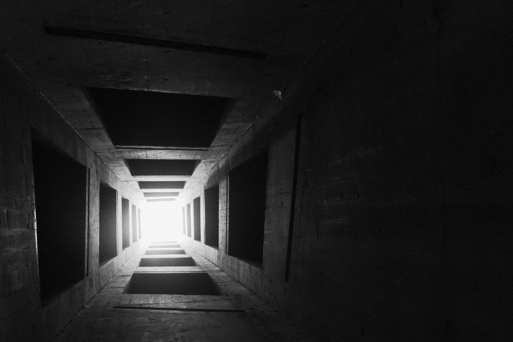 Tunnel di luce Tunnel di luce Lugeta Flickr