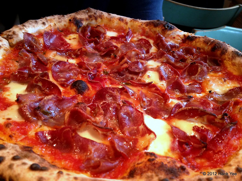 Piccante capicola, crushed red pepper, aged provolone, tom… Flickr