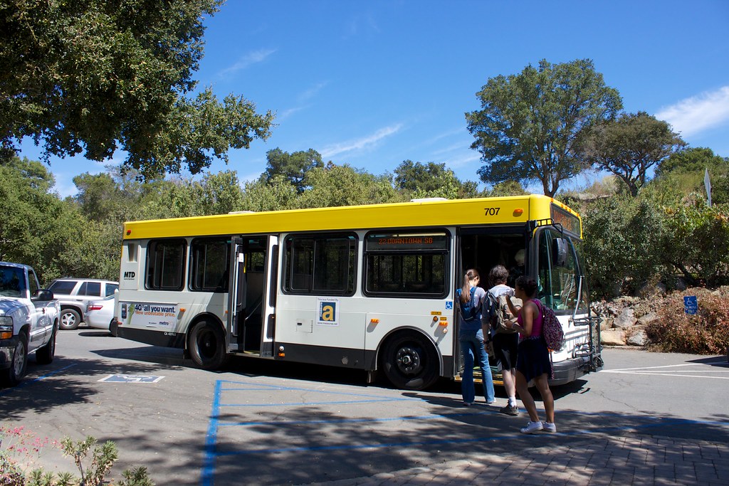 Santa Barbara MTD Line 22 Bus at Botanical Gardens Flickr