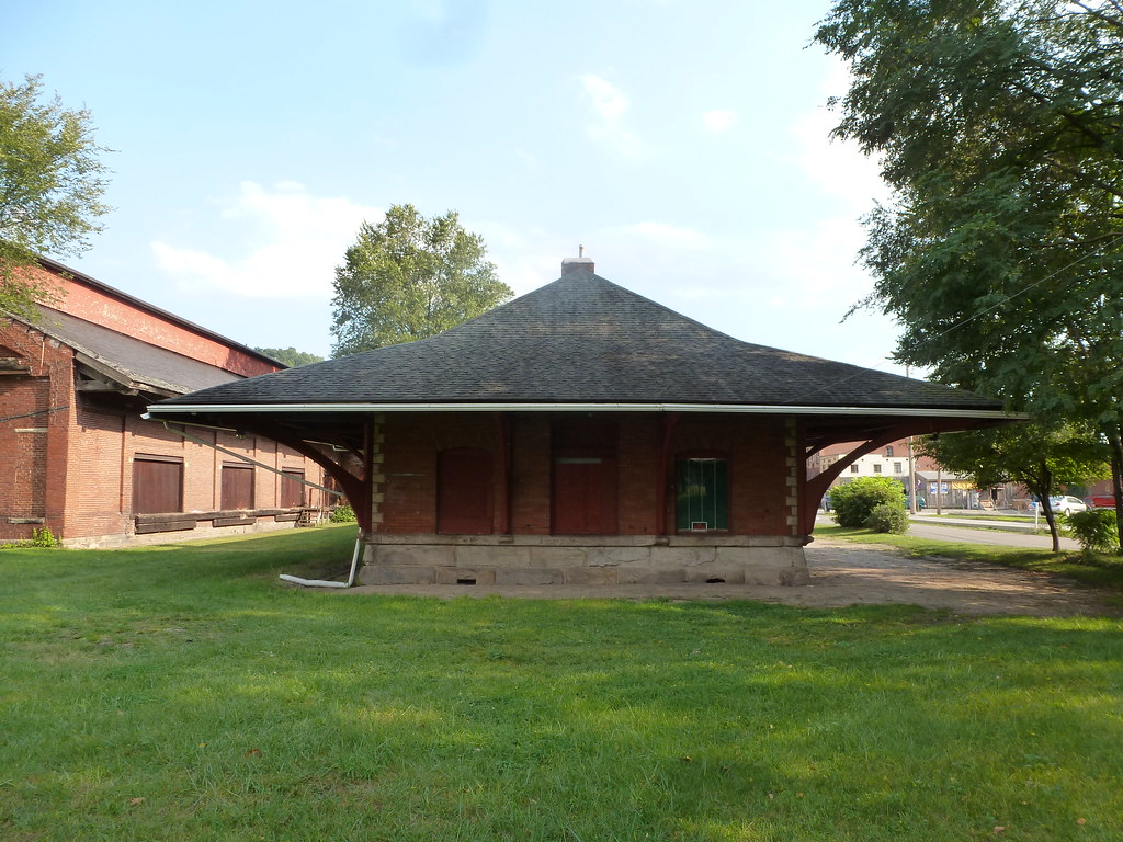 Kittanning train station sherpes62 Flickr