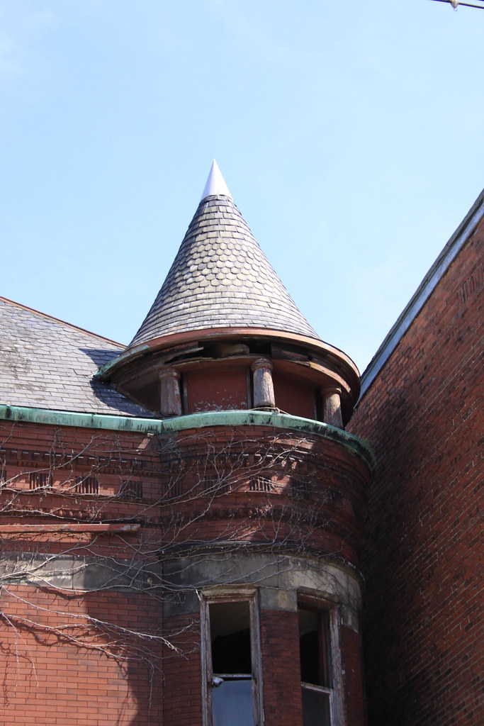 Marion Apts, 16th Street, Wheeling, WV Michael Stahl Flickr
