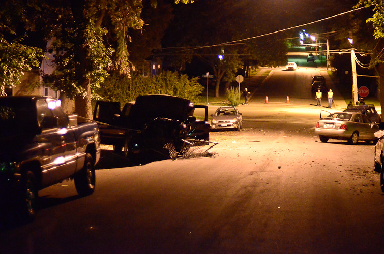 4 injured in Elgin, IL car crash Elgin car accident scene … Flickr