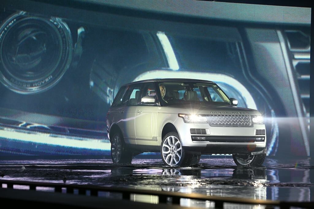 The AllNew Range Rover Reveal Event Tonight, in the
