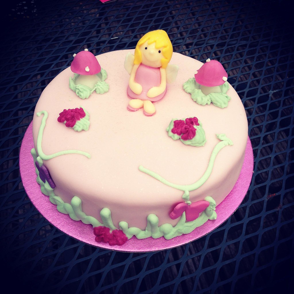 49 Little Girl Cake pink cake little girl happy birt