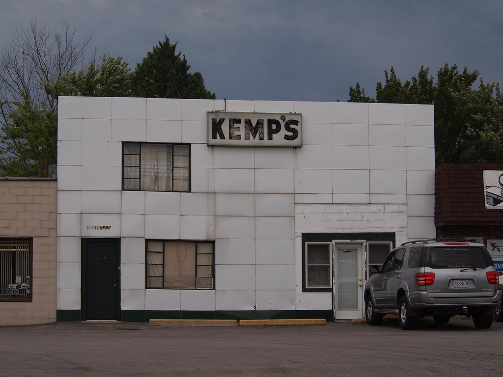 Kemp's on Tesson Ferry in South St. Louis County, MO_P7268… Flickr