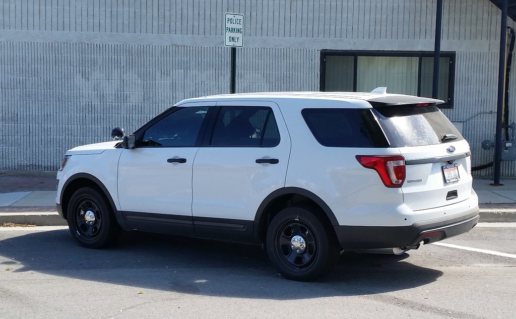 Sandpoint, ID Police unmarked Ford Explorer nifticus392 Flickr