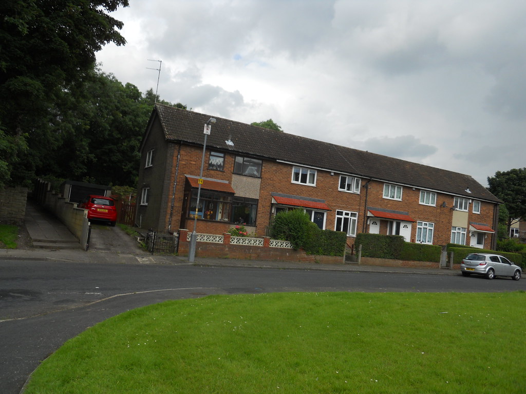 Wardle Brook Avenue, Hattersley (1/2) Mikey Flickr