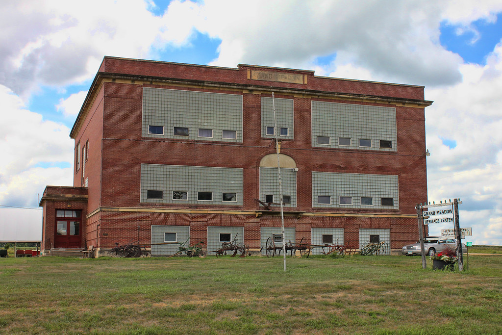 Grand Meadow Consolidated School rural Washta, IA Flickr