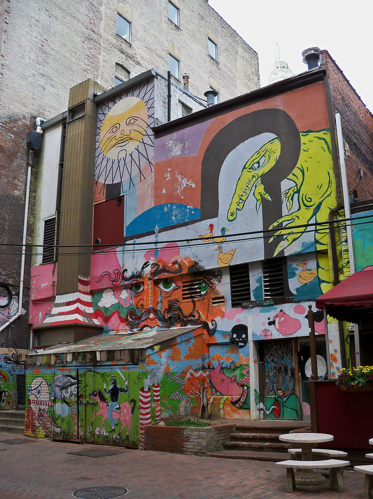 OH Columbus Mural 54 Mural in Columbus, Ohio. Flickr