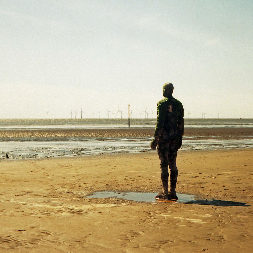 FormbyStatue2scan Andy Flickr