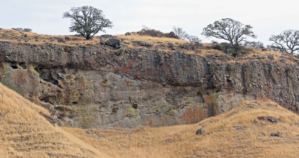 Volcanic Sediments at Sutter Buttes Volcanic Sediments at … Flickr