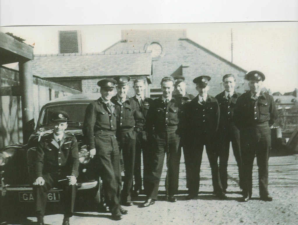 Wellington Old Station, Foundry Road. From Left seated, Ge… Flickr