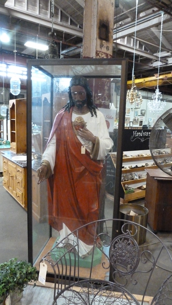 Second Chance Architectural Salvage Warehouse A.Currell Flickr