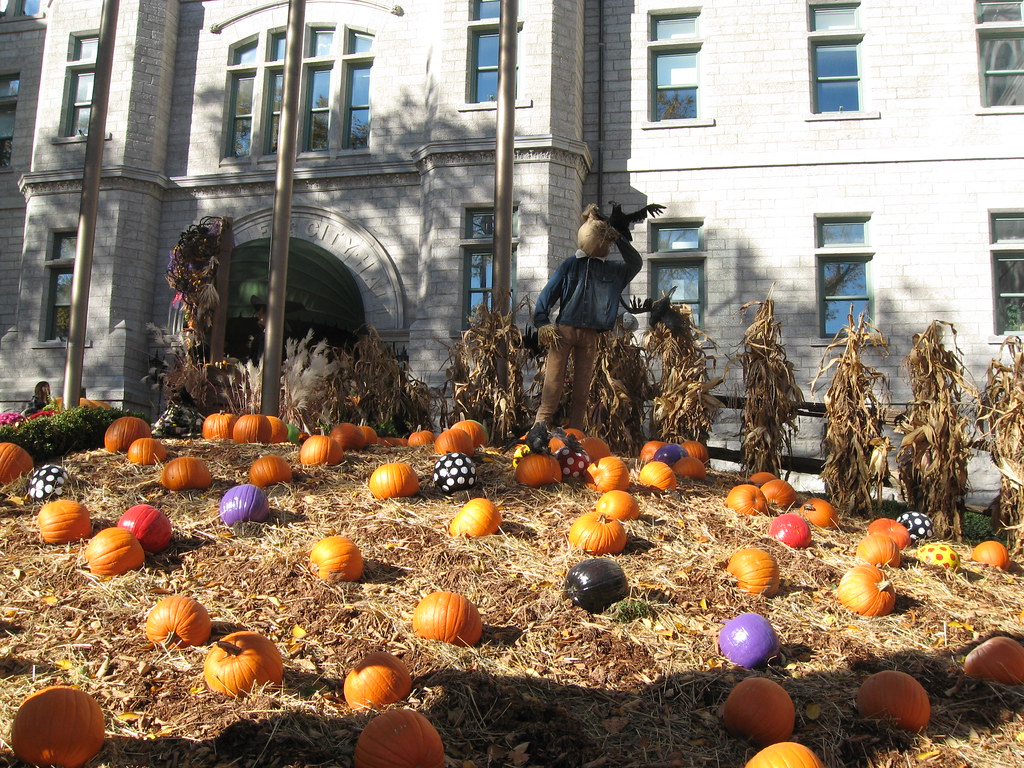 Flickriver Photoset 'L'halloween à Québec' by Les grands espaces...