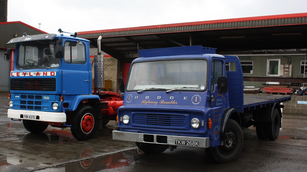 PBK 437S Leyland Marathon & TKW 268K Dodge K Series Flickr