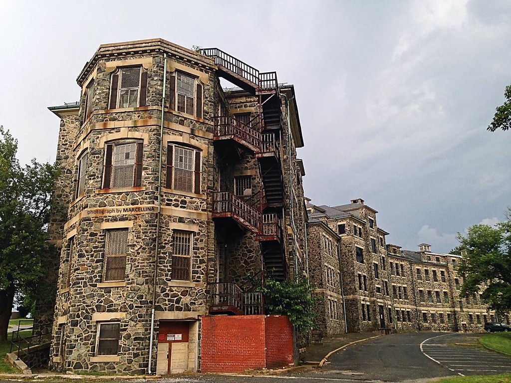 Spring Grove Hospital Center America's 2nd oldest psychiat… Flickr