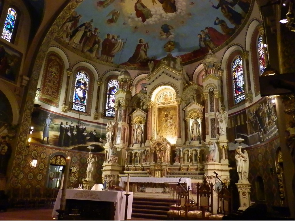 St. Casimir, Newark, NJ 2Sanctuary d7 Question What evi… Flickr