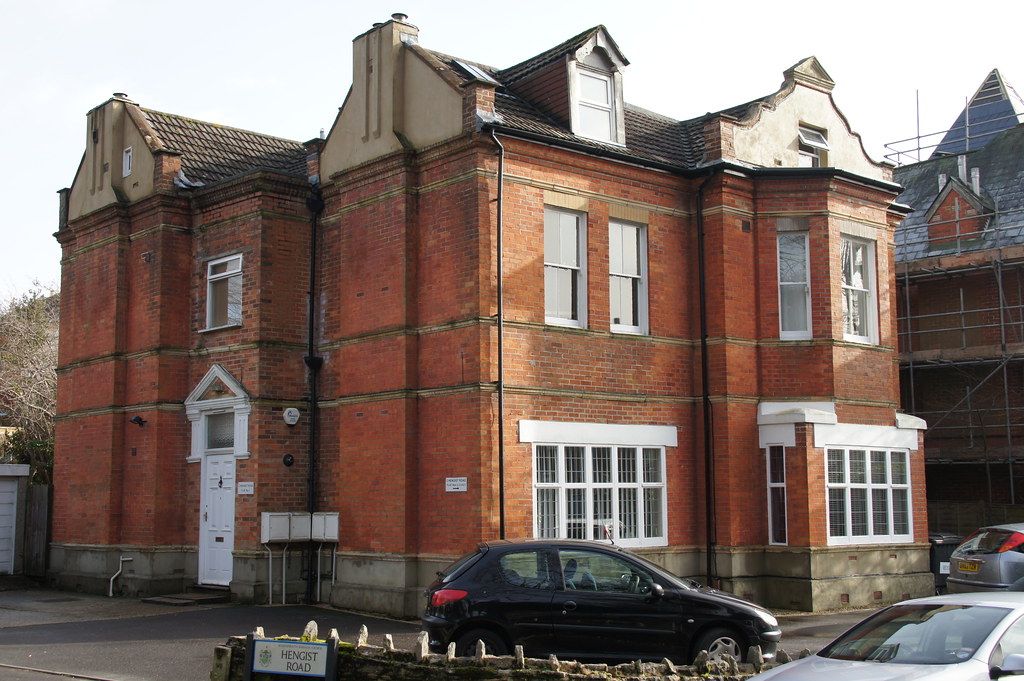 2 Hengist Road (south side), Bournemouth, Dorset a photo on
