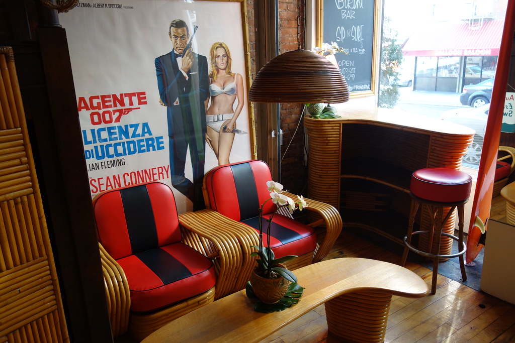 Bikini Bar Duane St (W Broadway) TriBeCa Project Latte Cafe