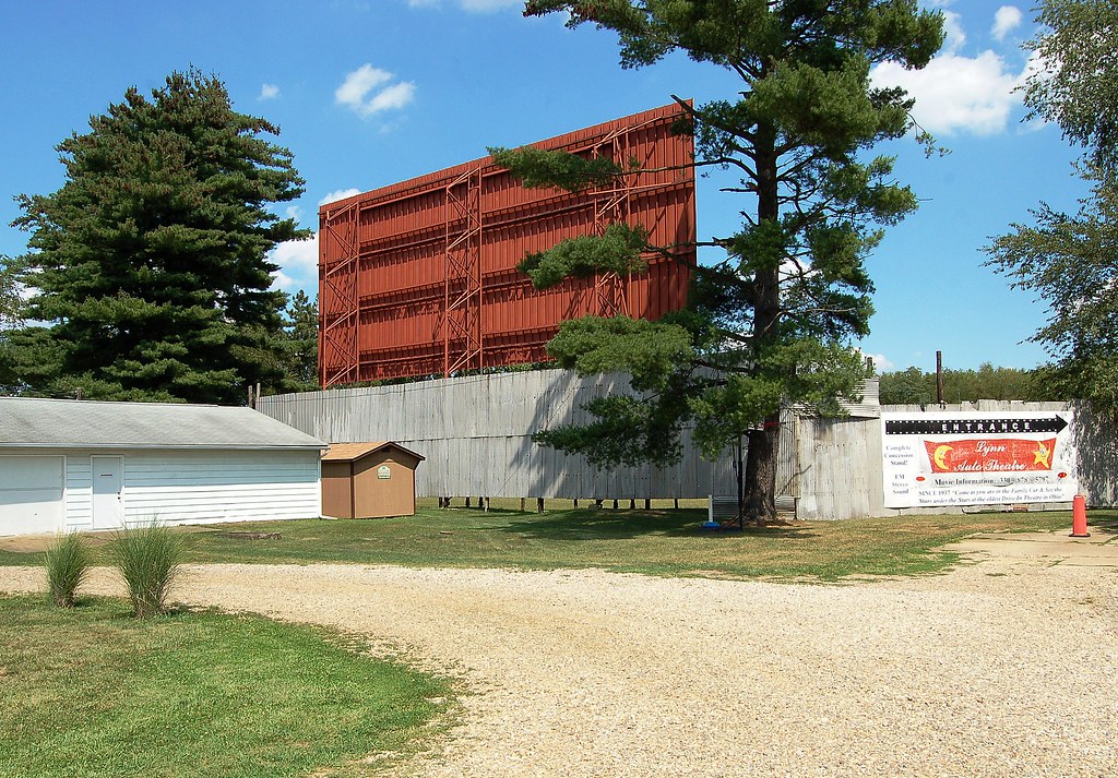 Ohio, Strasburg, Lynn DriveIn (8,458) The Lynn DriveIn M… Flickr