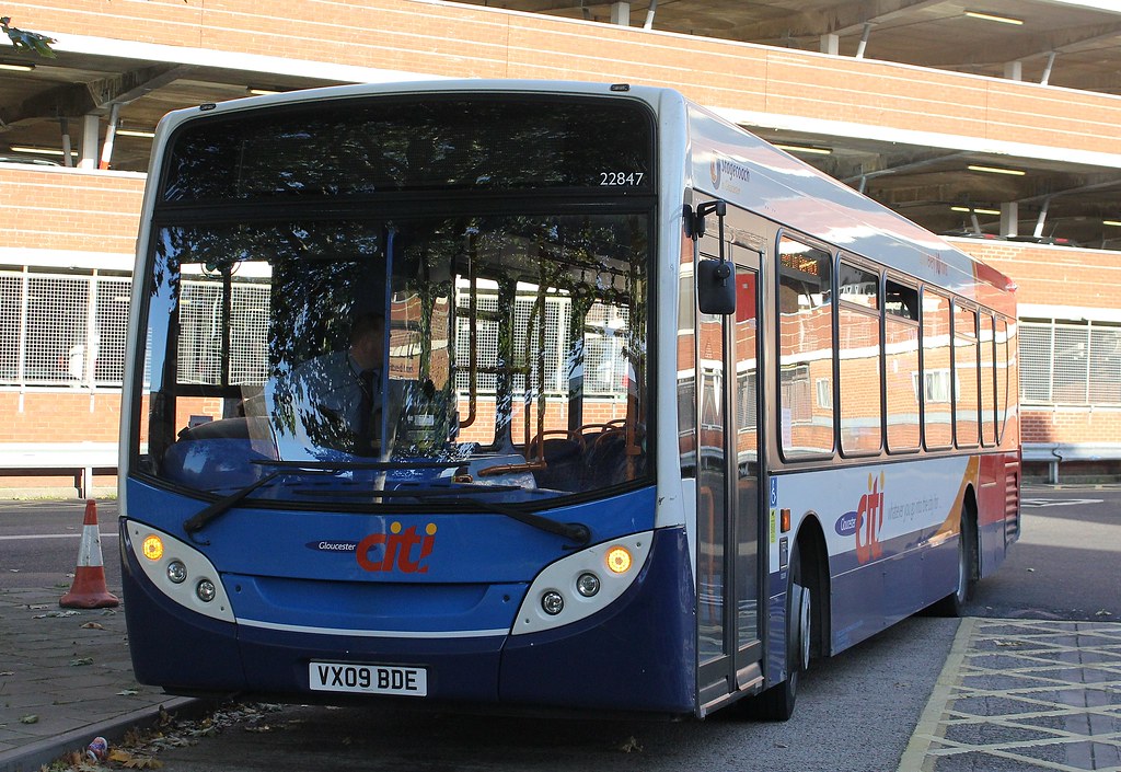 22847 s/coach 22847 gloucester 16.10.12 ian Flickr