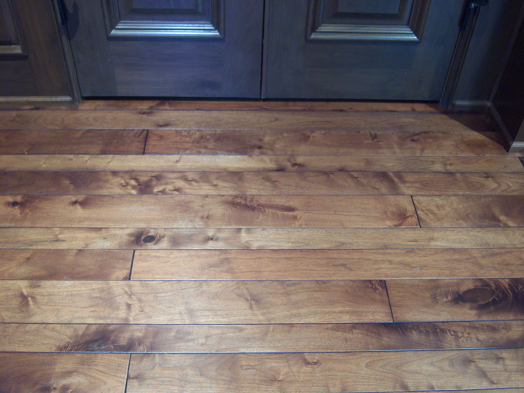 Top Six Low Maintenance Flooring Options For Your Homes