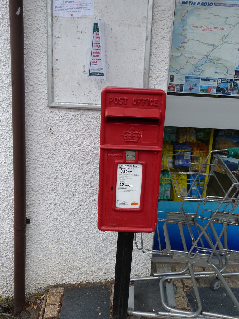 PH49 121 Glencoe, Glencoe Stores 120901 maljoe Flickr