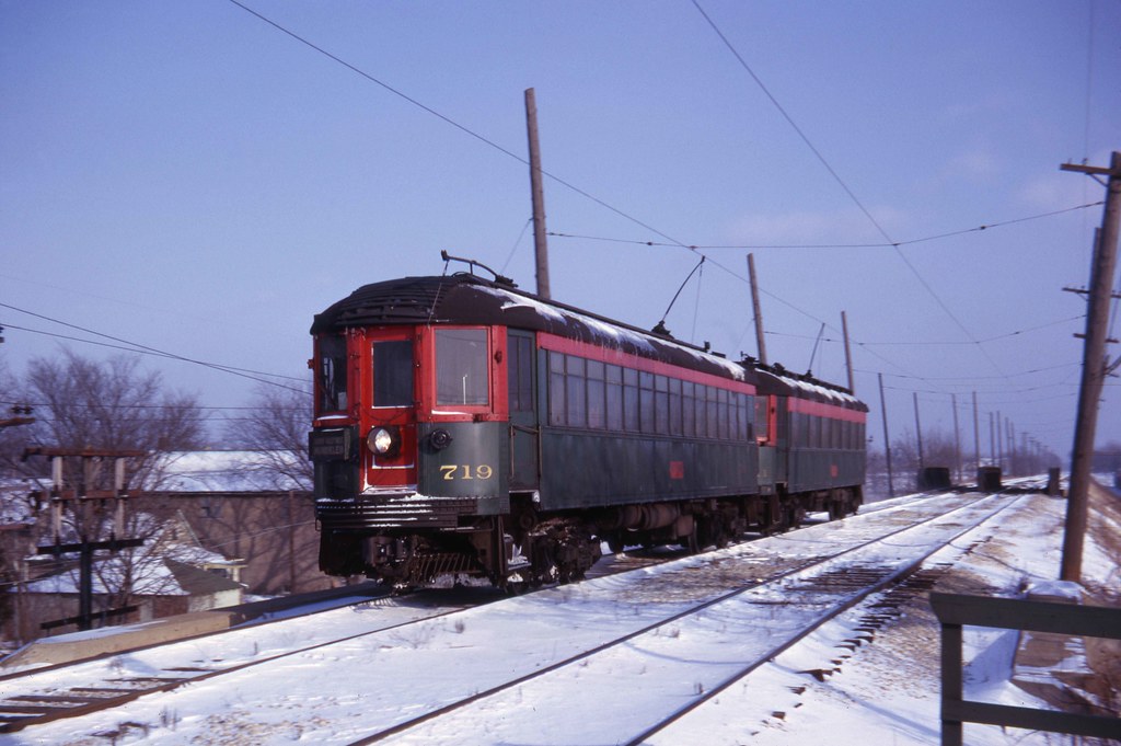 Rondout on the North Shore Line Mundelein bound train from… Flickr