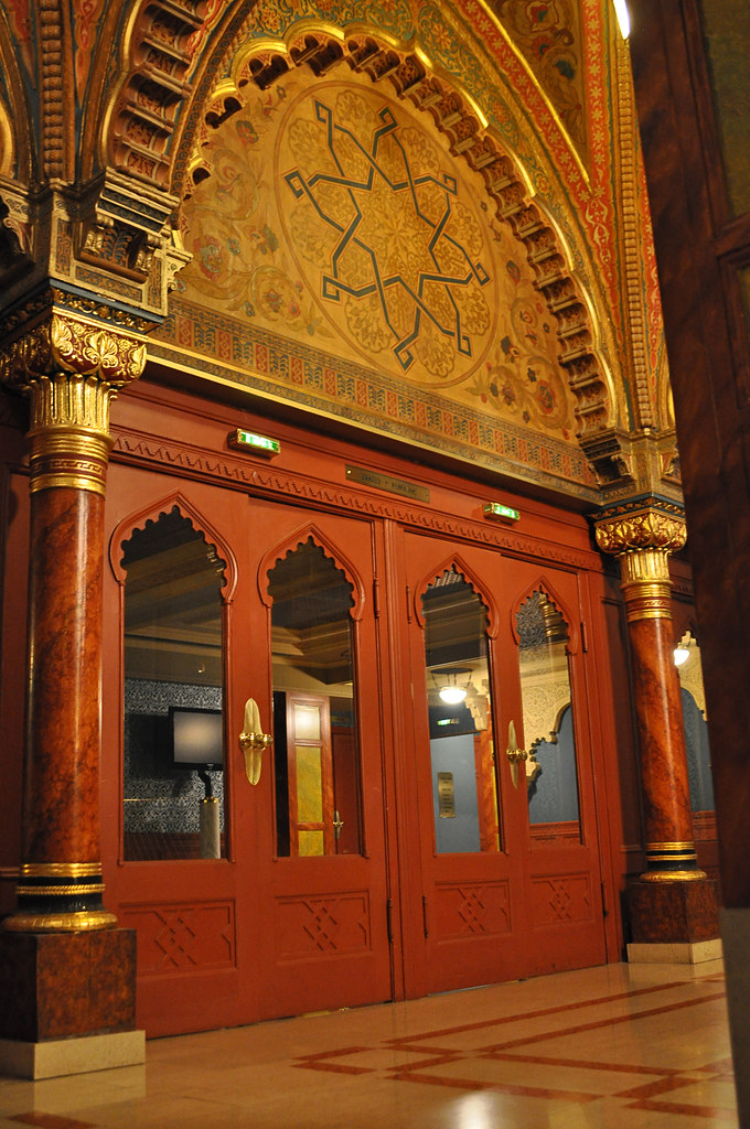 Budapest, Urania Hall a photo on Flickriver