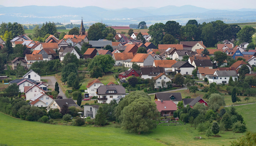 Ellershausen Ortsmitte Da Ellershausen dieses Jahr sein 10… Flickr