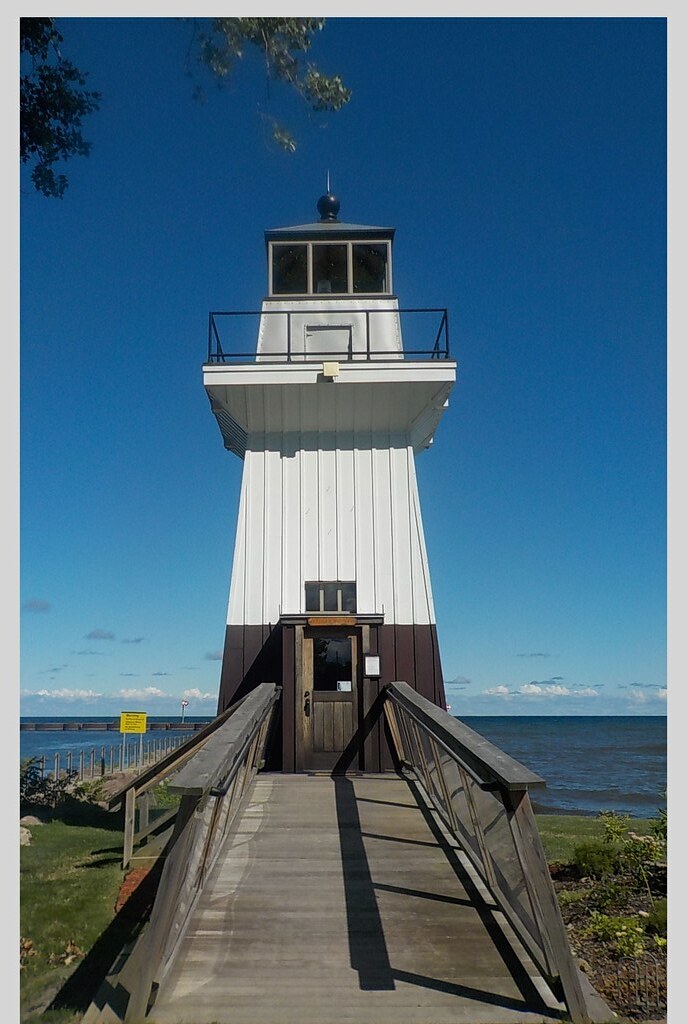 Oak Orchard Lighthouse at Point Breeze, NY Carolyn Flickr