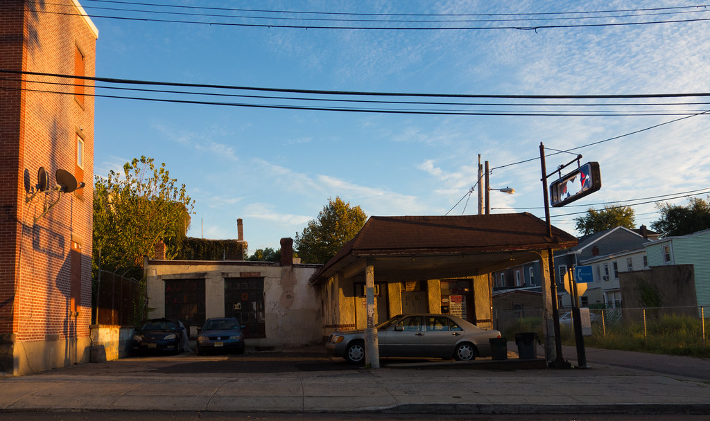 Trenton NJ A filling station in another life. xbDSC005982… Blake