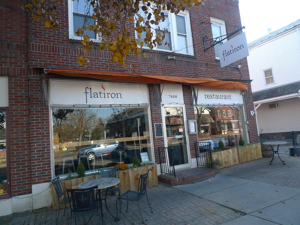 FlatIron Restaurant Red Hook NY Flatiron is a restaurant… Flickr