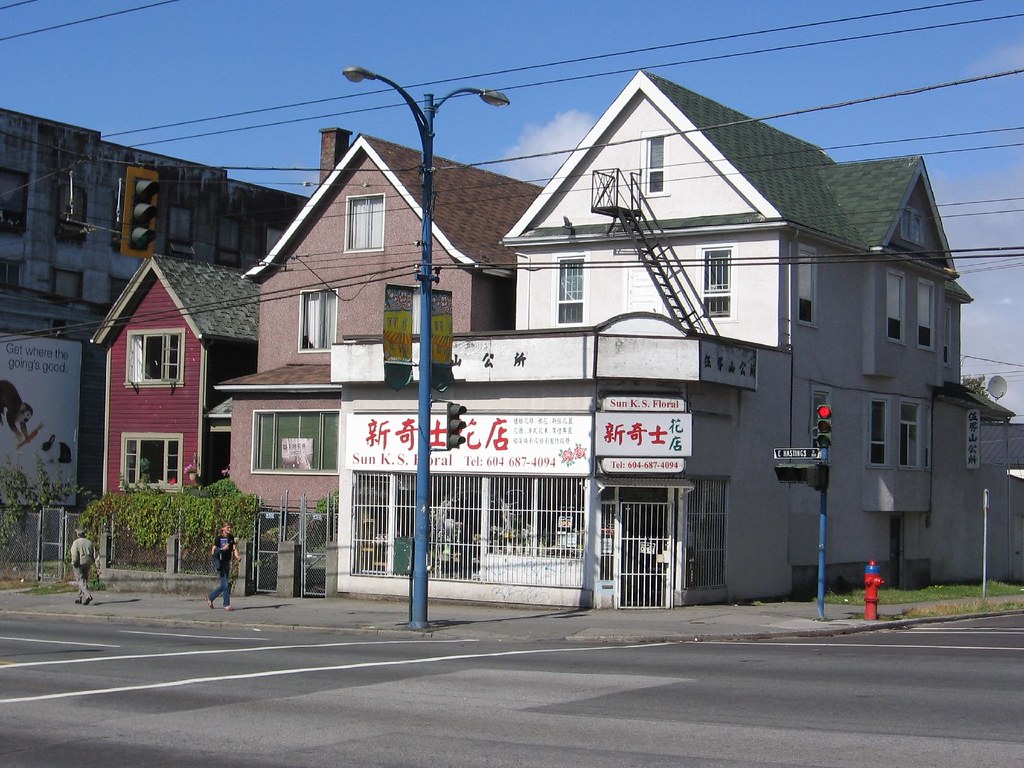 3 old homes on East Hastings 373 & 381 East Hastings Stree… Flickr