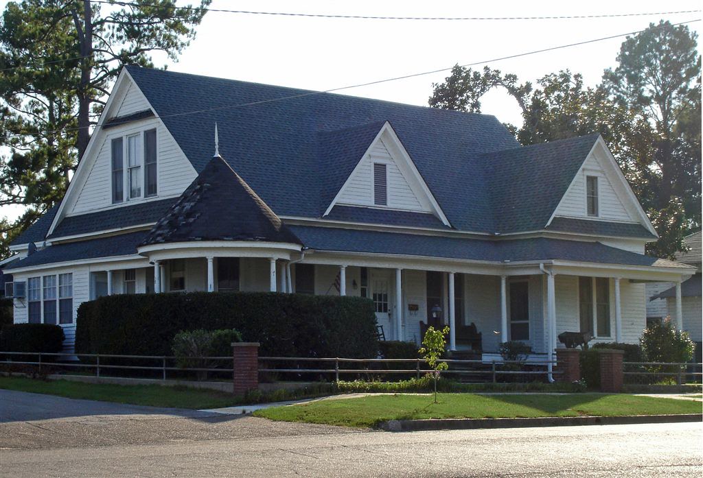 house on main street, Lumberton, MS Patrick Q Flickr